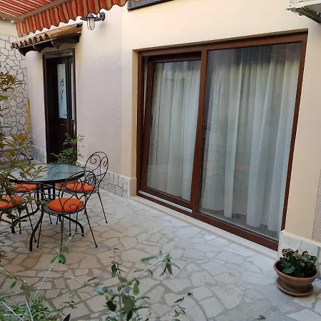 L&m Studio Apartman * Pola